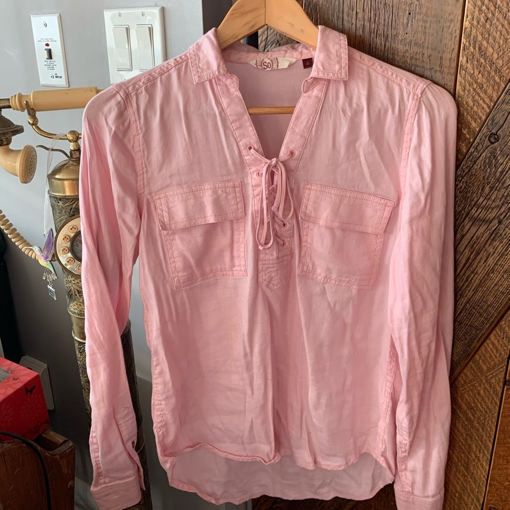 SO Beautiful pink blouse